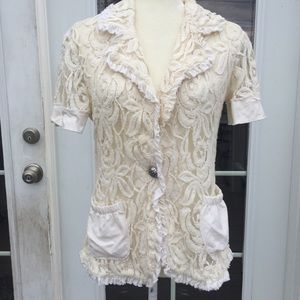 BKE IVORY Lace Top. size L